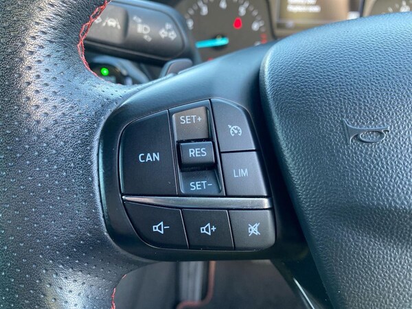 Used Ford Fiesta 2019 for sale - 76181378: Photo 26