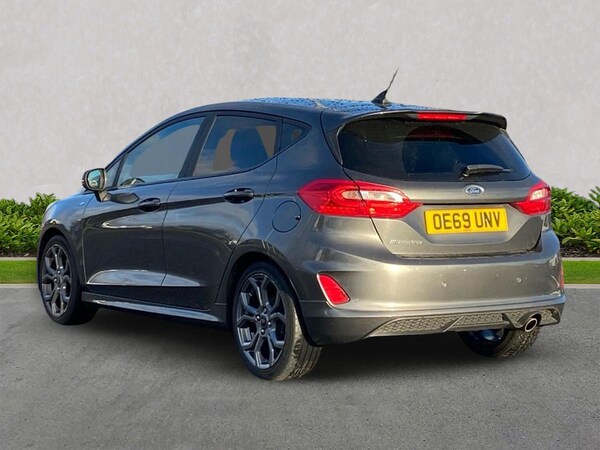 Used Ford Fiesta 2019 for sale - 76181378: Photo 2