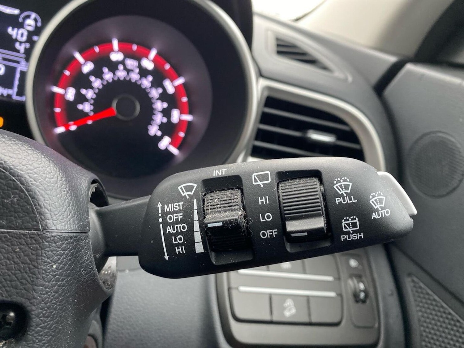 Used Ssangyong Tivoli 2019 for sale - 76638841: Photo 29