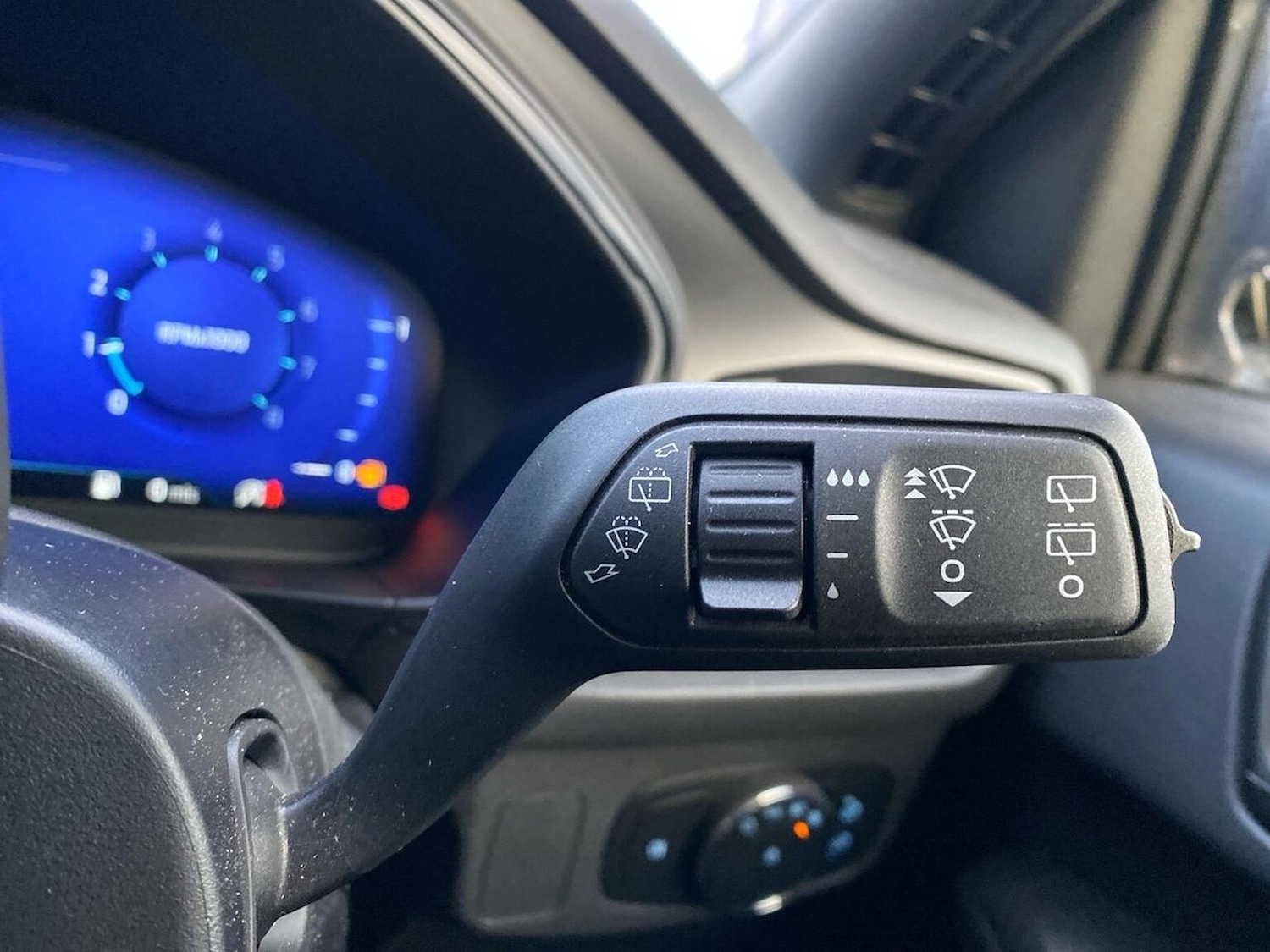 Used Ford Focus 2023 for sale - 76363345: Photo 29