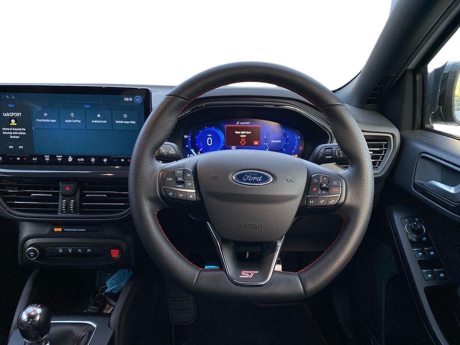 Used Ford Focus 2023 for sale - 76363345: Photo 9