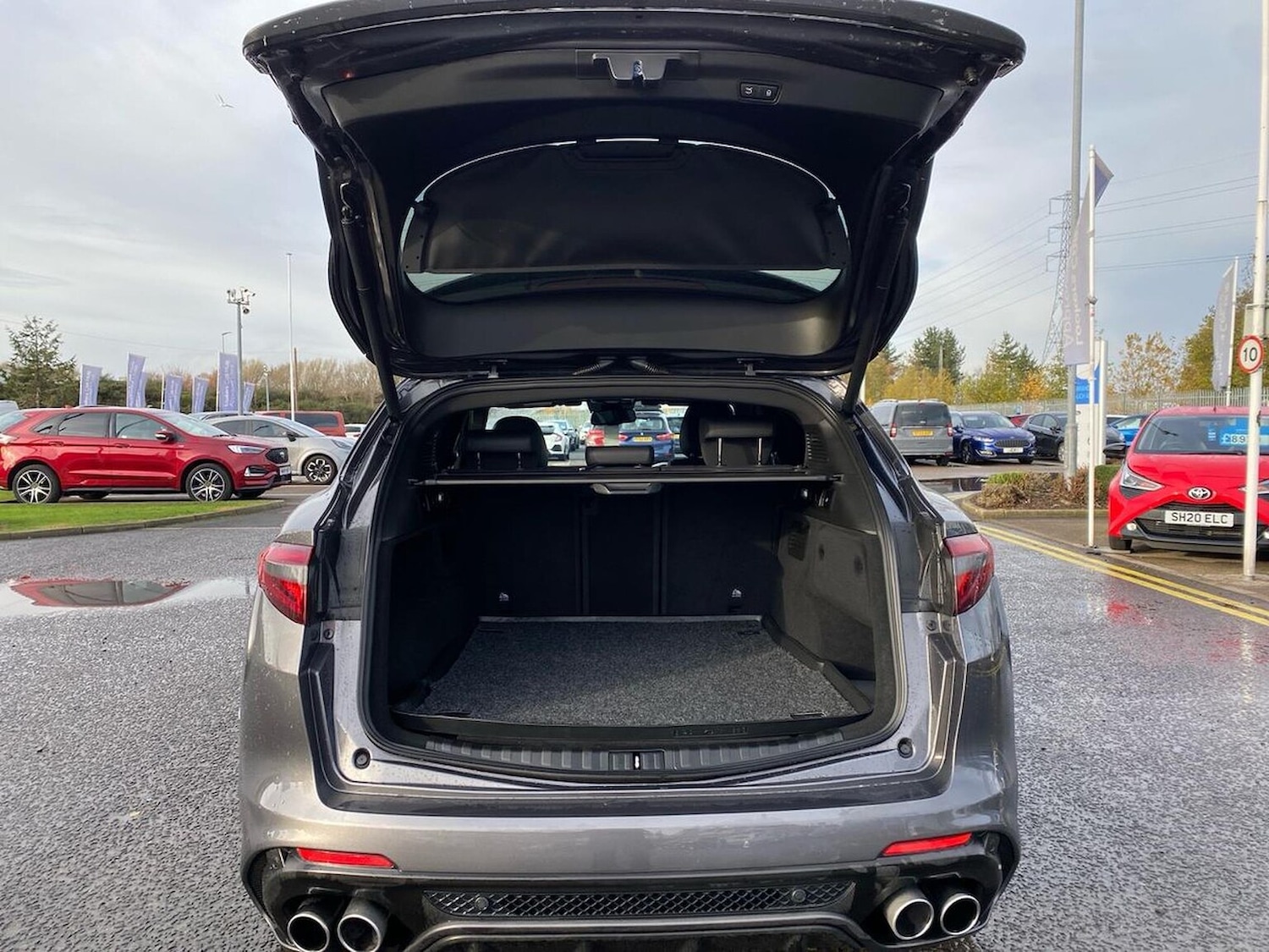 Used Alfa Romeo Stelvio 2019 for sale - 76832030: Photo 17