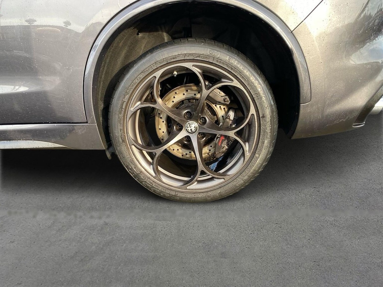 Used Alfa Romeo Stelvio 2019 for sale - 76832030: Photo 6