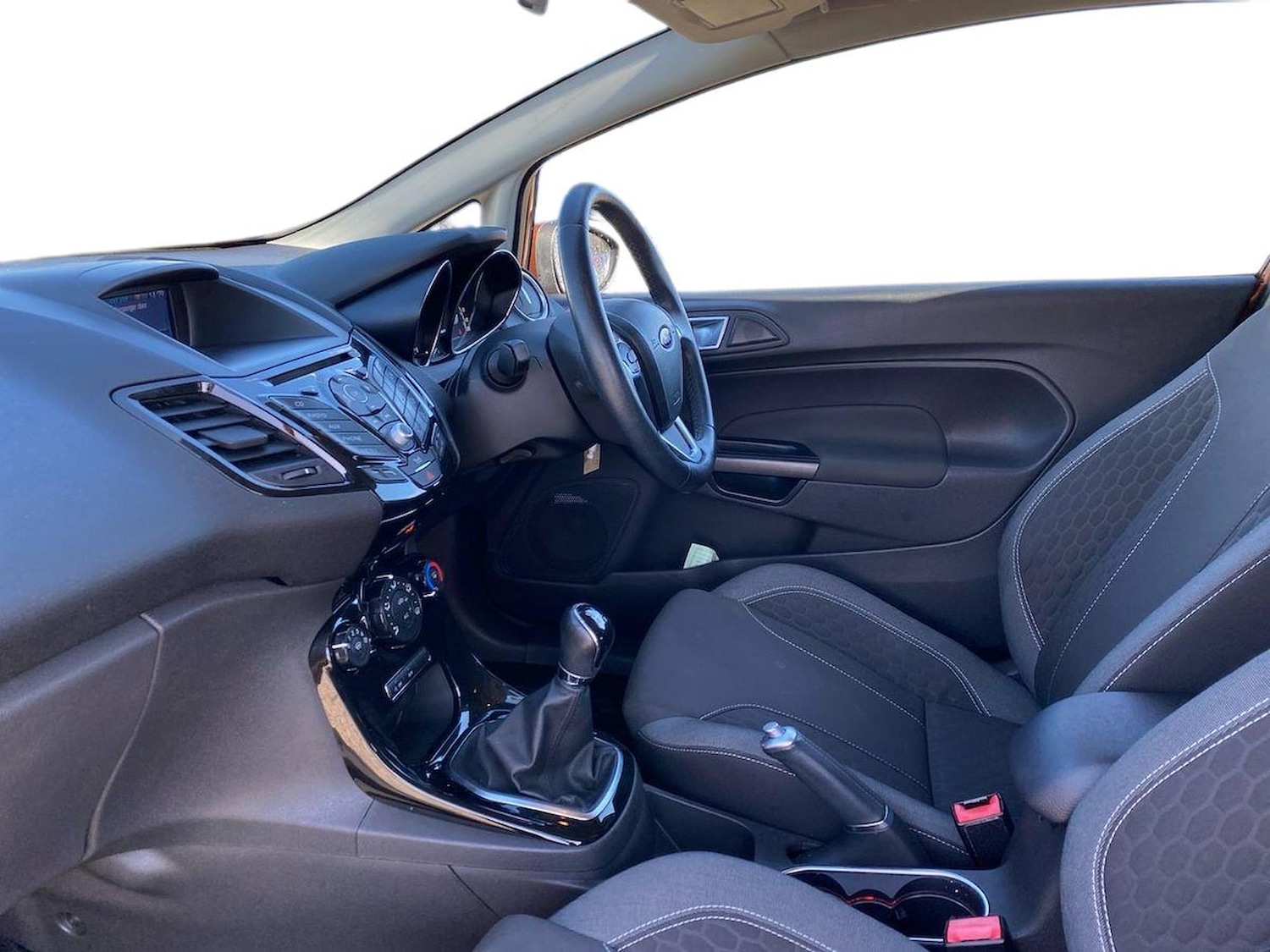 Used Ford Fiesta 2017 for sale - 78192395: Photo 9