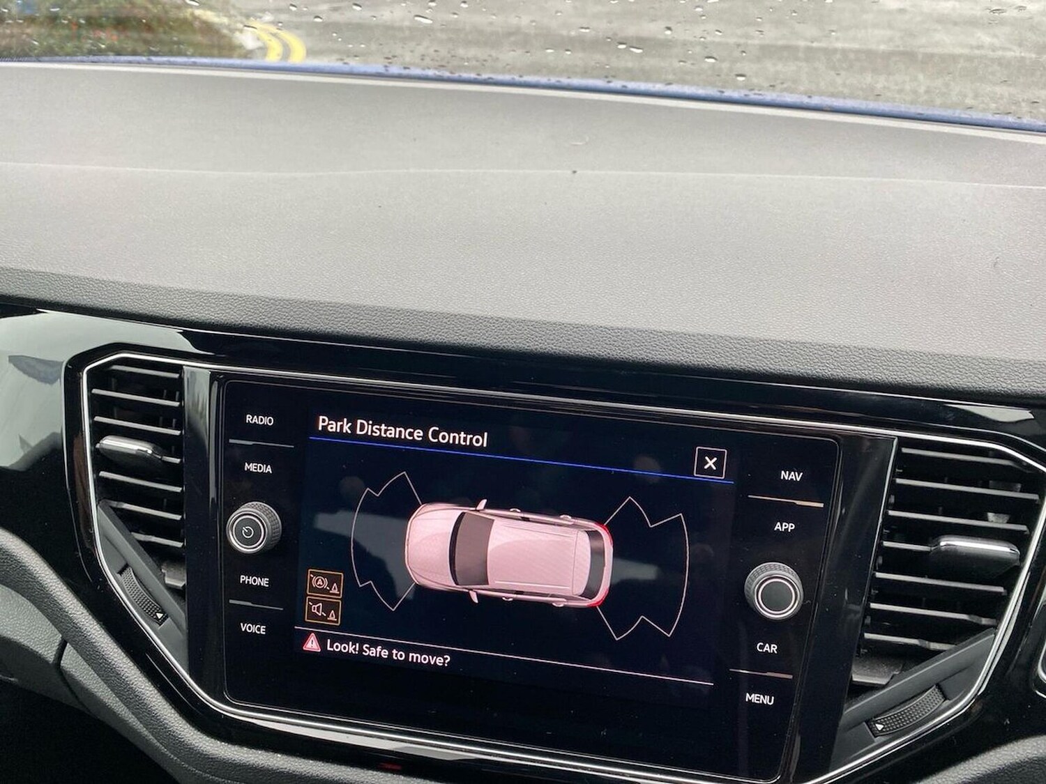 Used Volkswagen T-Roc 2021 for sale - 77489599: Photo 23