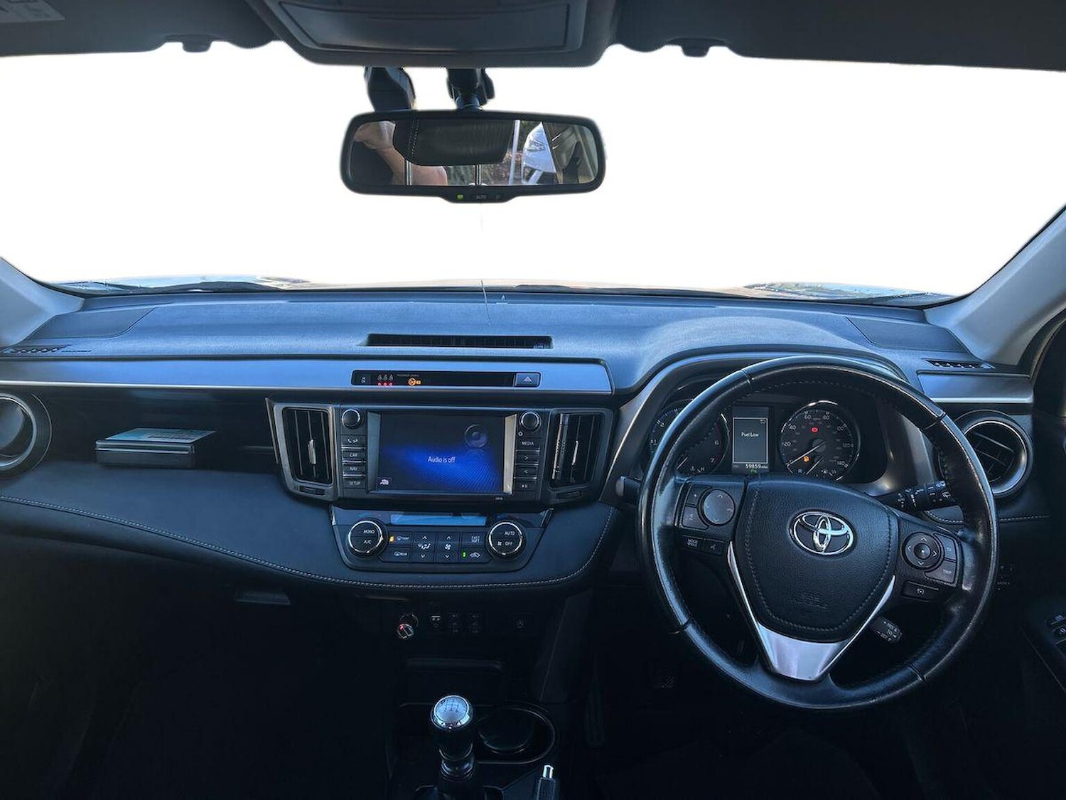 Used Toyota RAV4 2016 for sale - 76363375: Photo 8