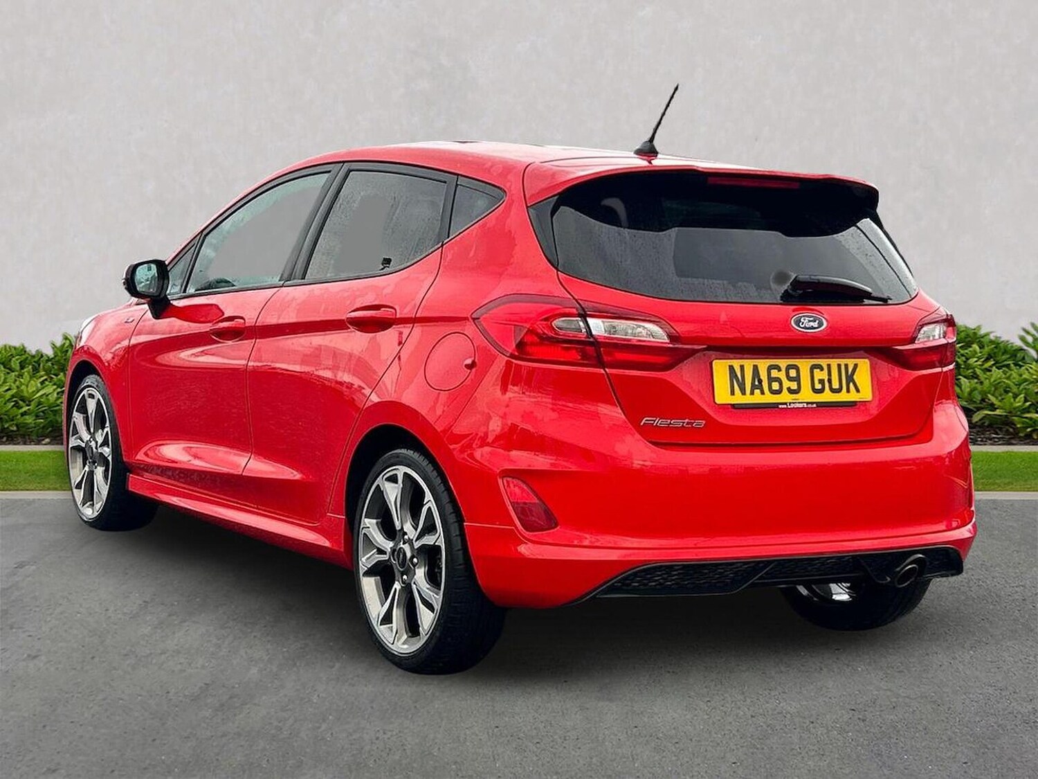 Used Ford Fiesta 2019 for sale - 76554312: Photo 2