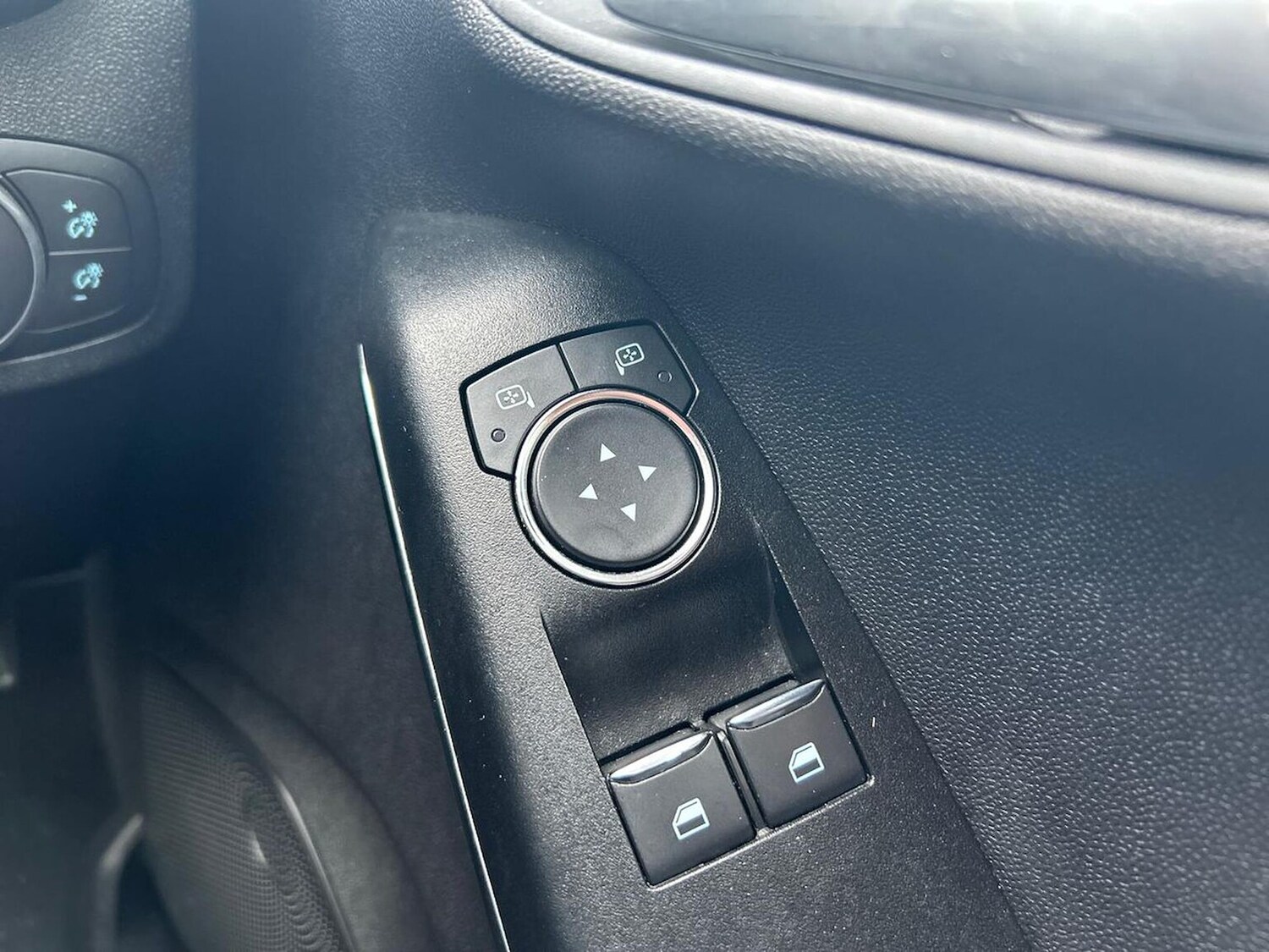 Used Ford Fiesta 2019 for sale - 76554312: Photo 21