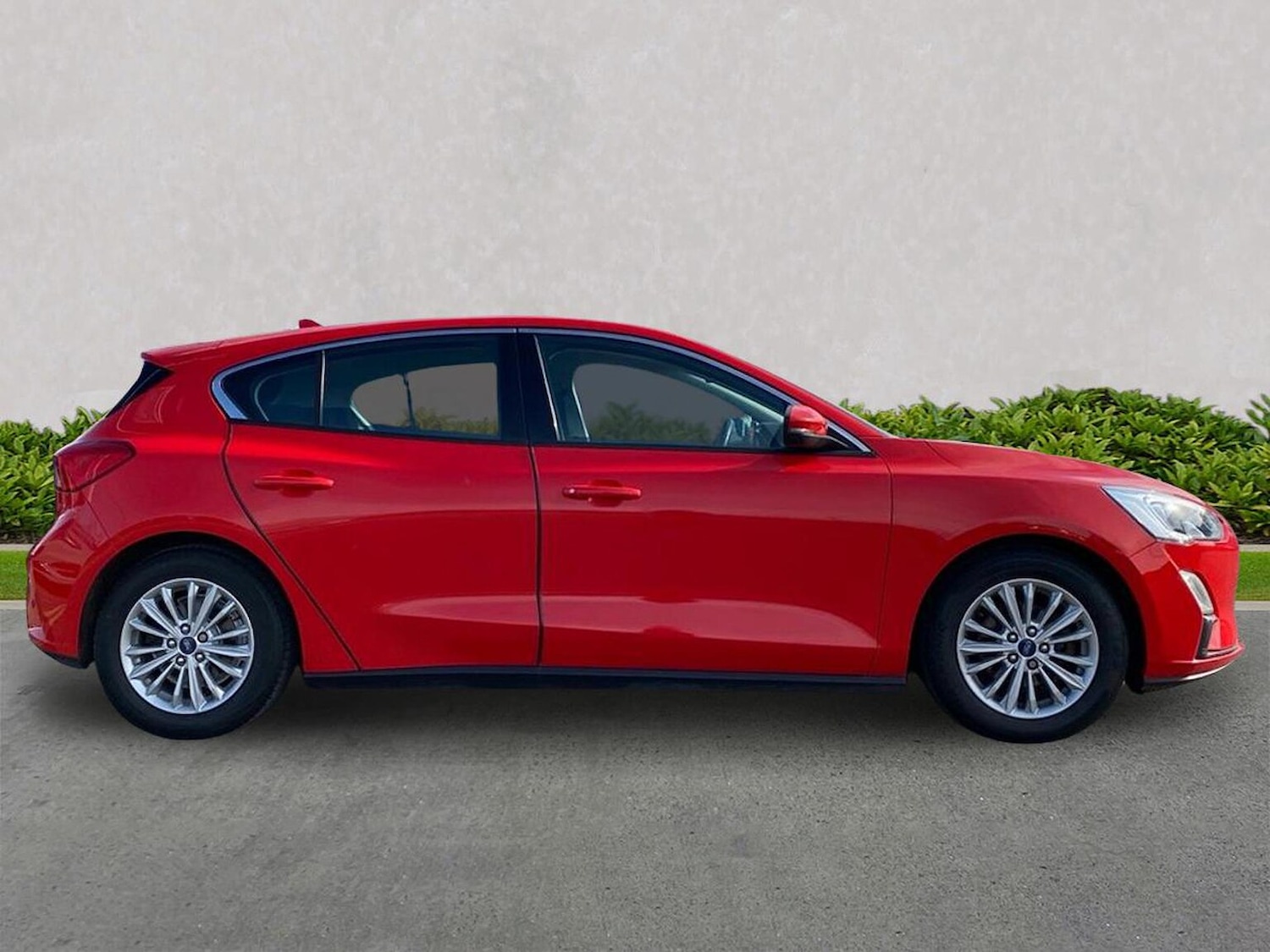 Used Ford Focus 2018 for sale - 76225135: Photo 3