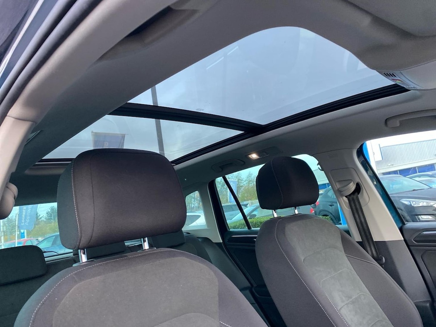 Used Volkswagen Tiguan 2021 for sale - 76791890: Photo 32