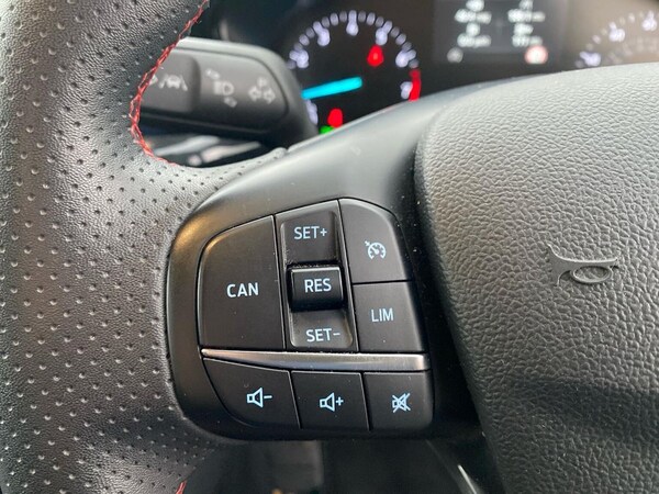 Used Ford Focus 2023 for sale - 76193218: Photo 26