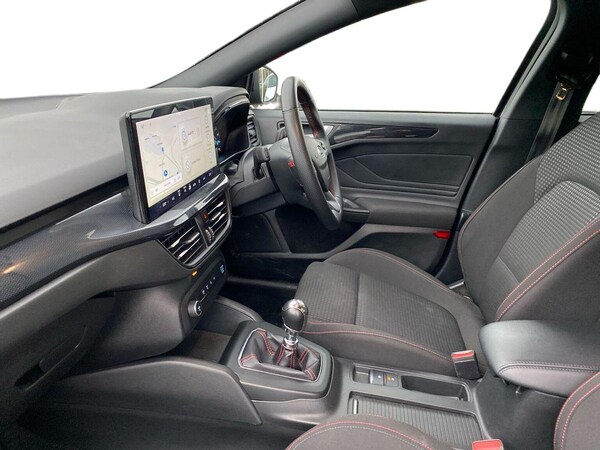 Used Ford Focus 2023 for sale - 76193218: Photo 7