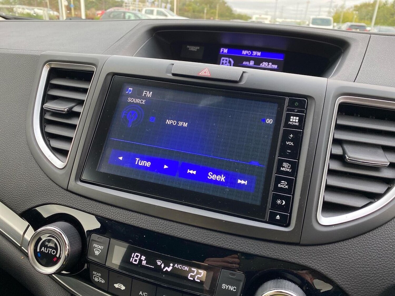 Used Honda CR-V 2017 for sale - 76554310: Photo 11