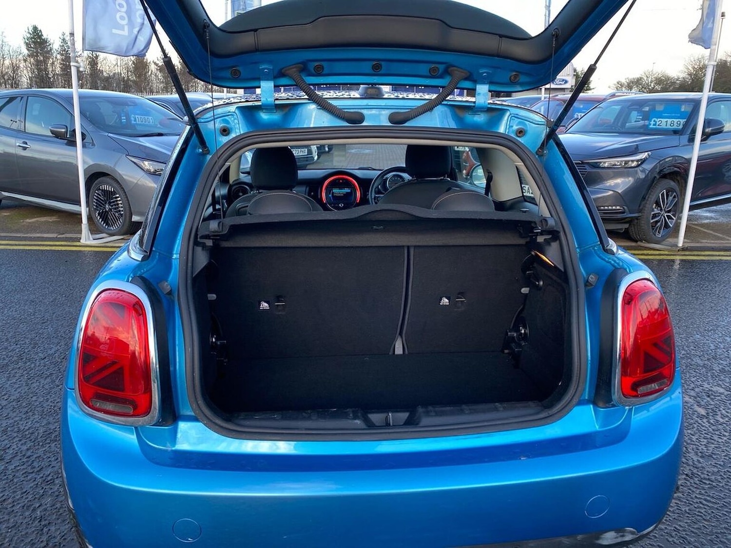 Used MINI Hatch 2019 for sale - 77489475: Photo 17