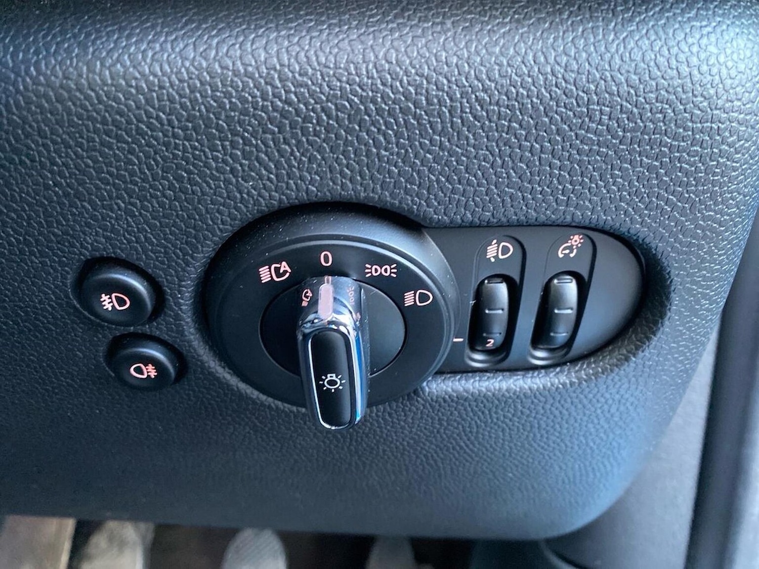 Used MINI Hatch 2019 for sale - 77489475: Photo 22