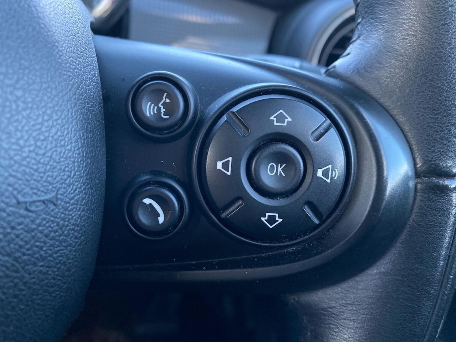 Used MINI Hatch 2019 for sale - 77489475: Photo 27