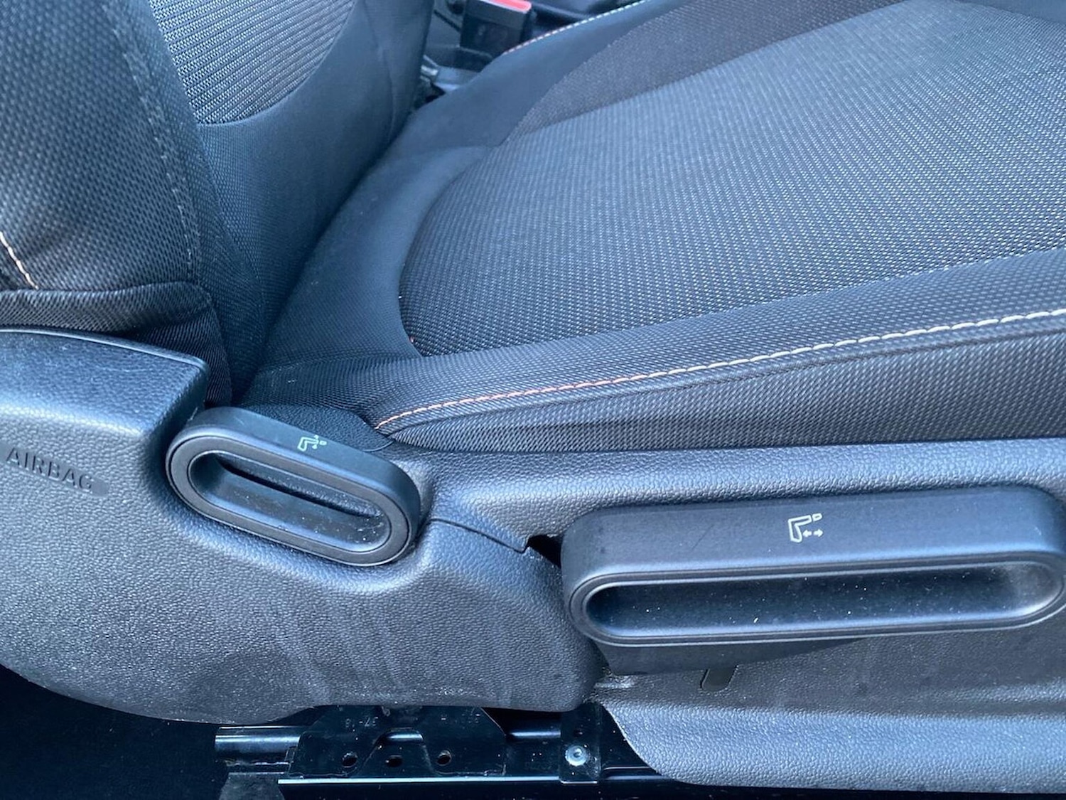 Used MINI Hatch 2019 for sale - 77489475: Photo 30