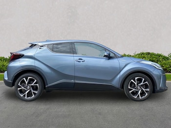Used Toyota C-HR 2020 for sale - 79335396: Photo
