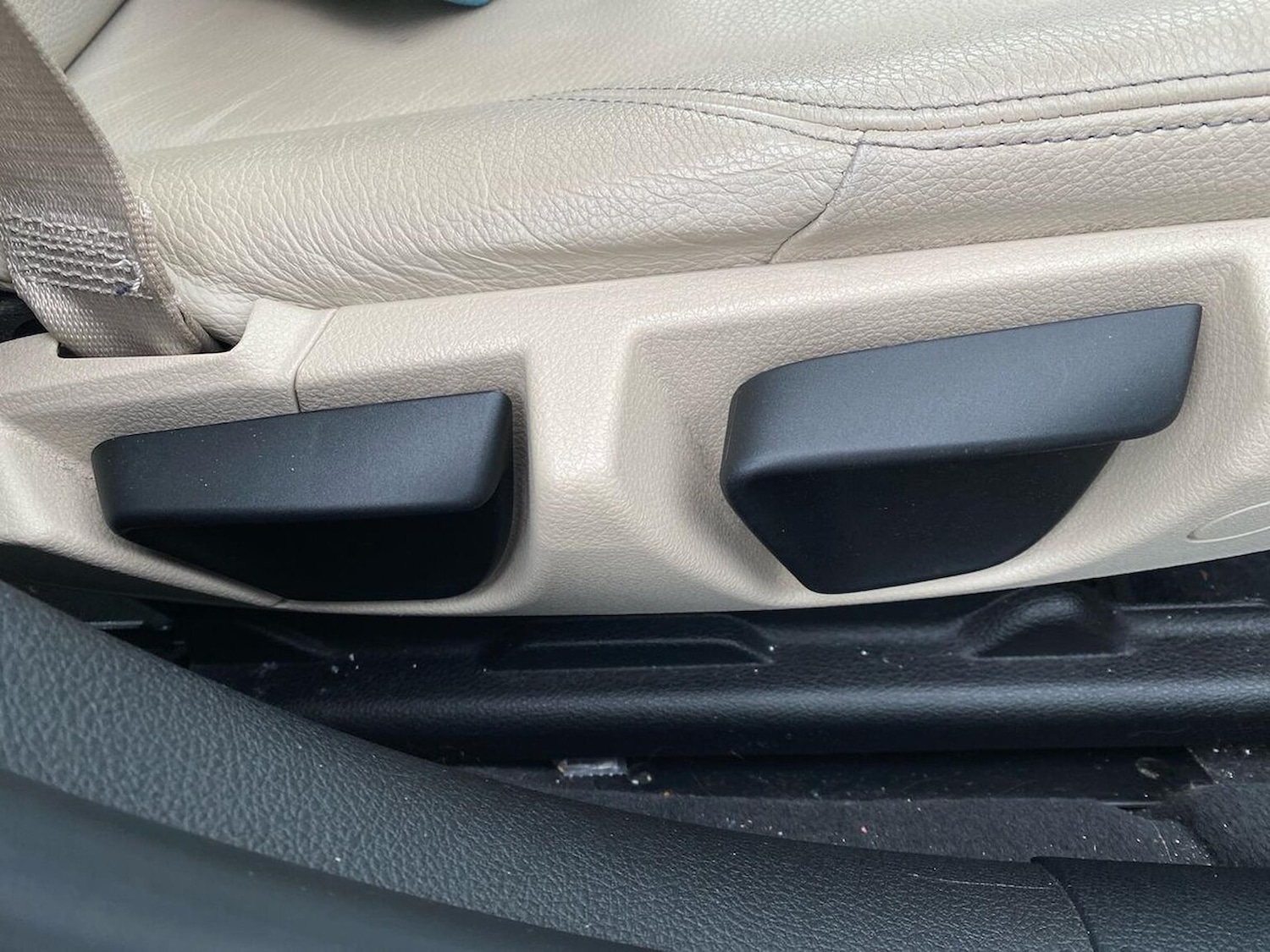 Used BMW 3 Series 2017 for sale - 78191977: Photo 32