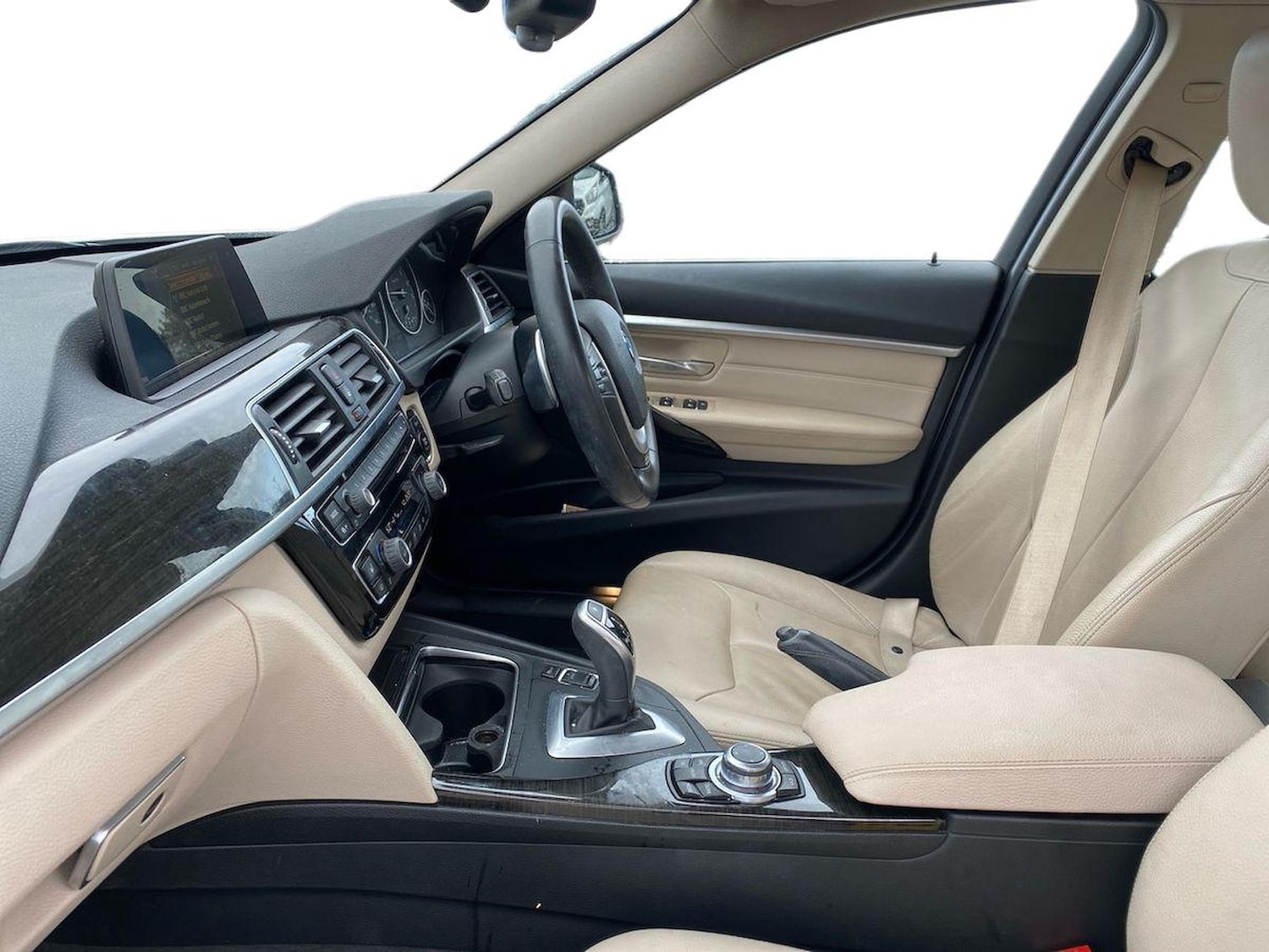 Used BMW 3 Series 2017 for sale - 78191977: Photo 9