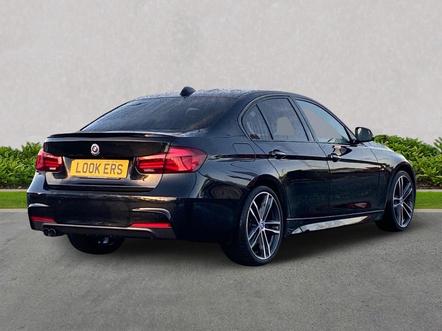 Used BMW 3 Series 2018 for sale - 76735600: Photo 18