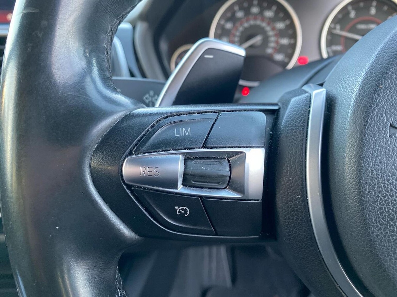 Used BMW 3 Series 2018 for sale - 76735600: Photo 26