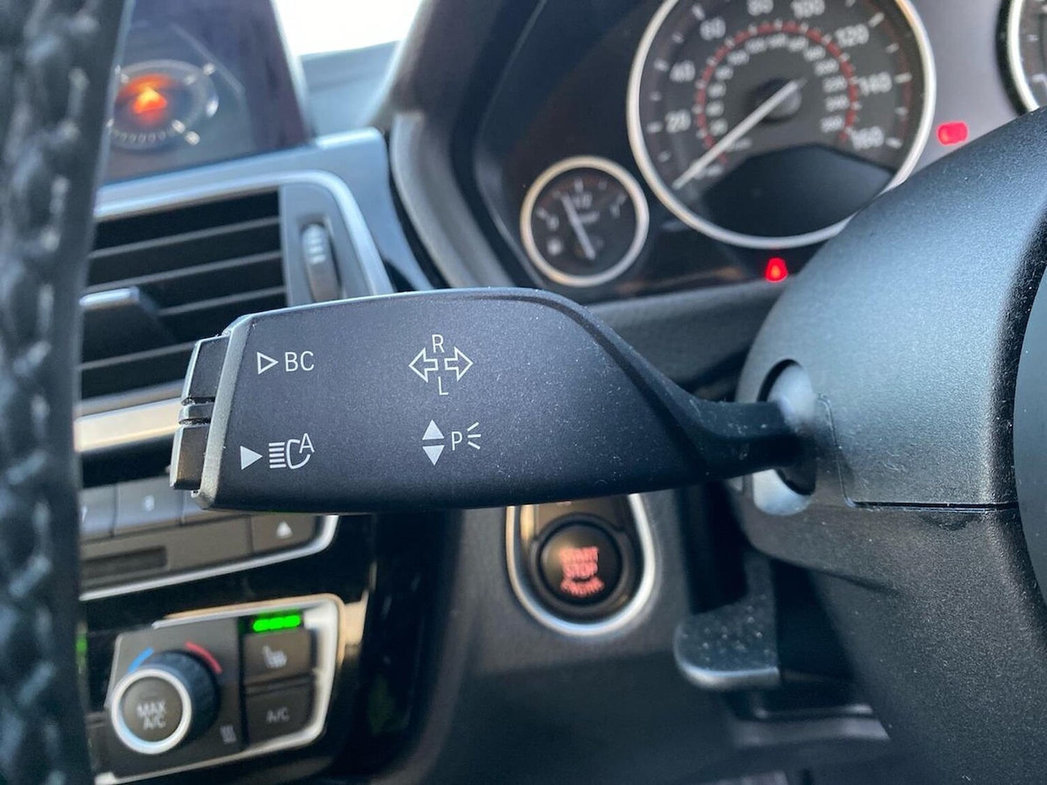 Used BMW 3 Series 2018 for sale - 76735600: Photo 28