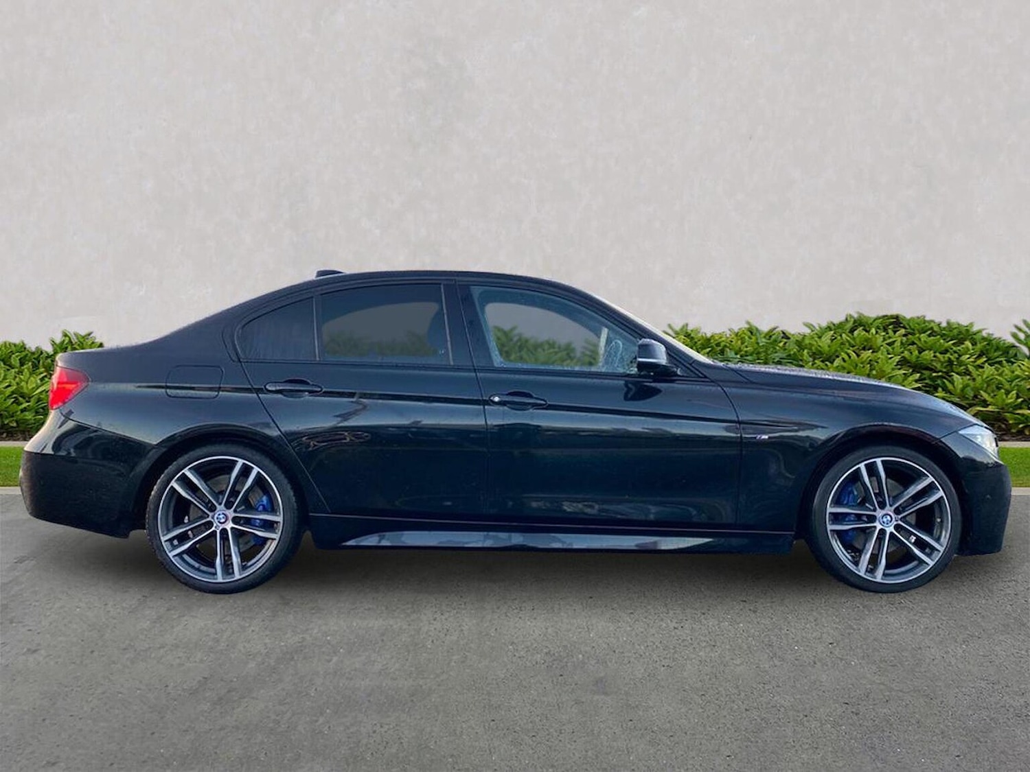 Used BMW 3 Series 2018 for sale - 76735600: Photo 3