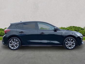 Used Ford Focus 2024 for sale - 78520664: Photo
