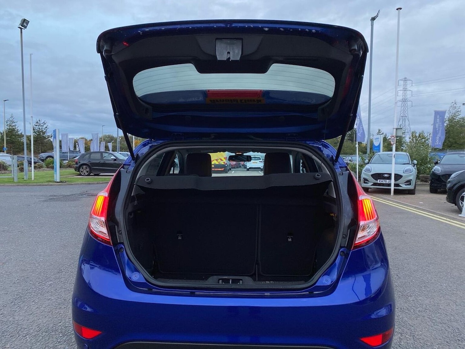 Used Ford Fiesta 2016 for sale - 76352481: Photo 17