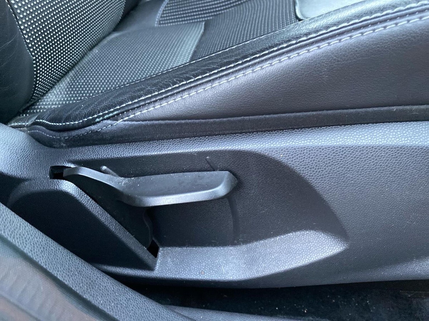 Used Ford Fiesta 2016 for sale - 76352481: Photo 30