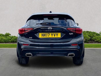 Used Infiniti Q30 2017 for sale - 78628080: Photo
