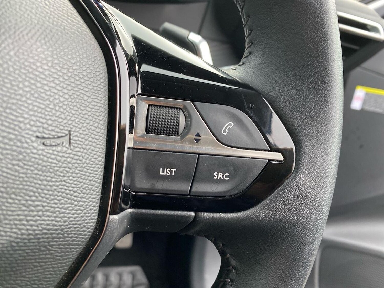 Used Peugeot 208 2022 for sale - 76837221: Photo 27