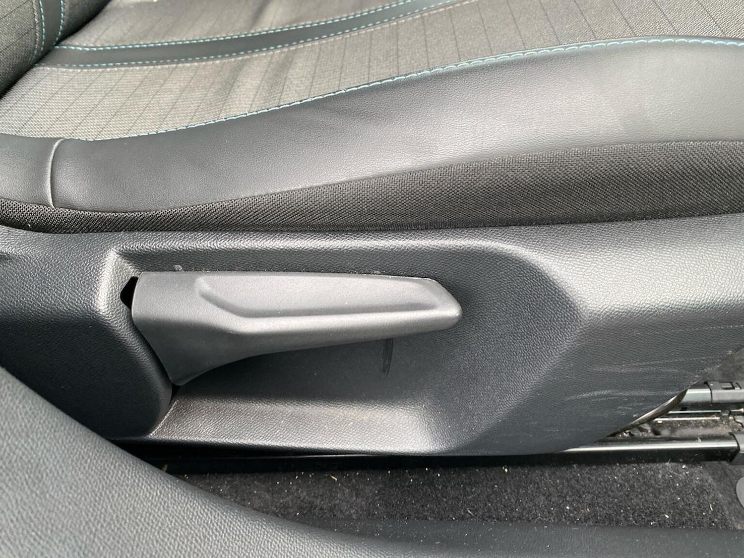 Used Peugeot 208 2022 for sale - 76837221: Photo 30