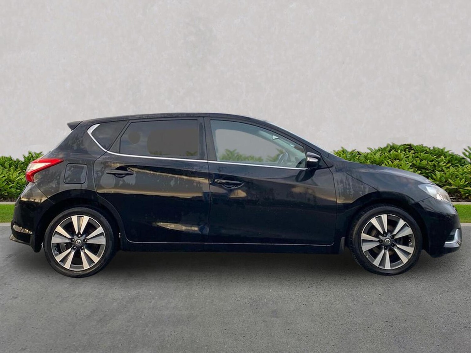Used Nissan Pulsar 2017 for sale - 76329994: Photo 3