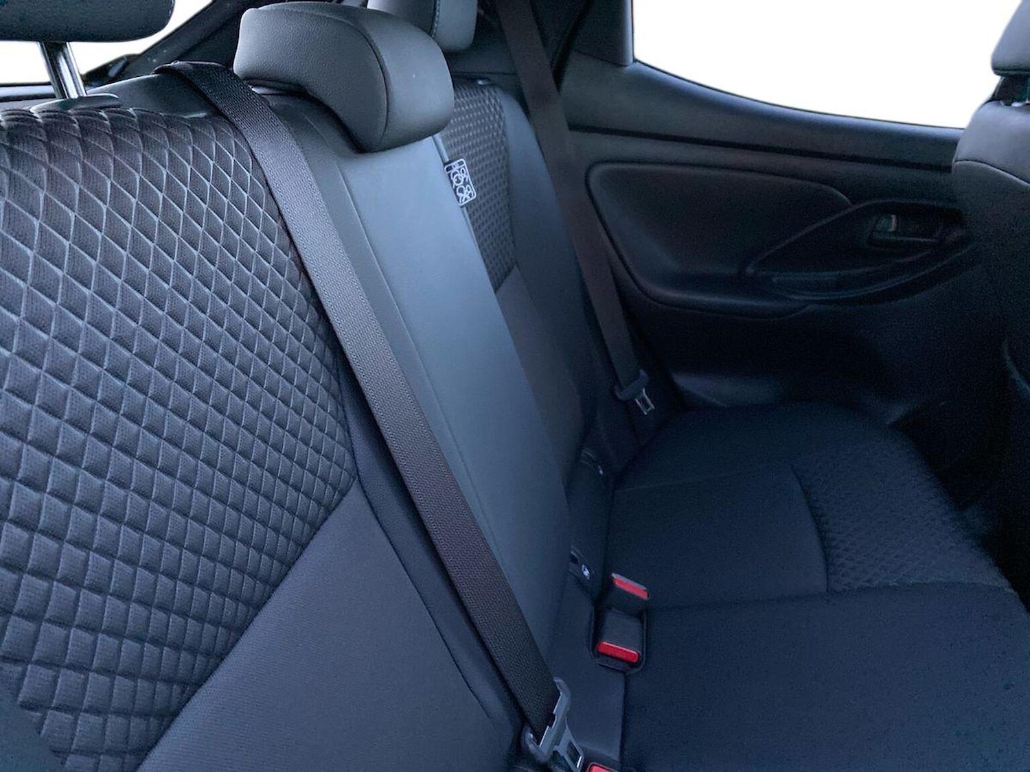 Used Toyota Yaris 2024 for sale - 77616714: Photo 16