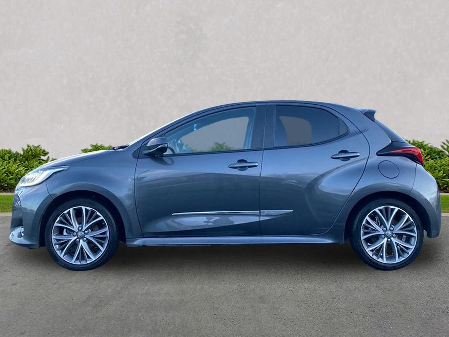 Used Toyota Yaris 2024 for sale - 77616714: Photo 19