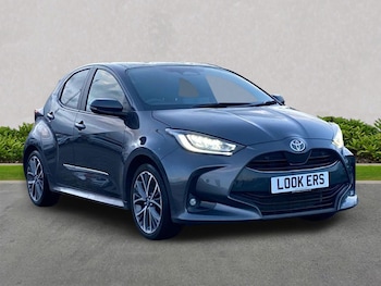 Used Toyota Yaris 2024 for sale - 77616714: Photo