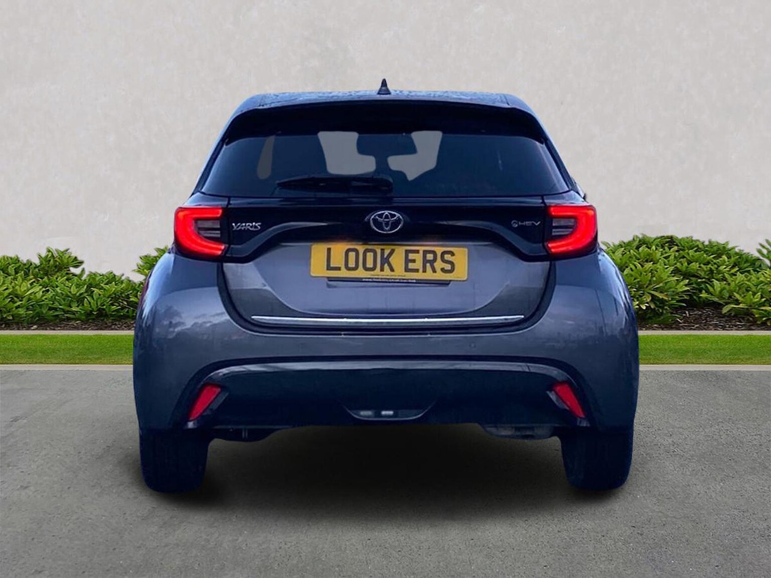 Used Toyota Yaris 2024 for sale - 77616714: Photo 4