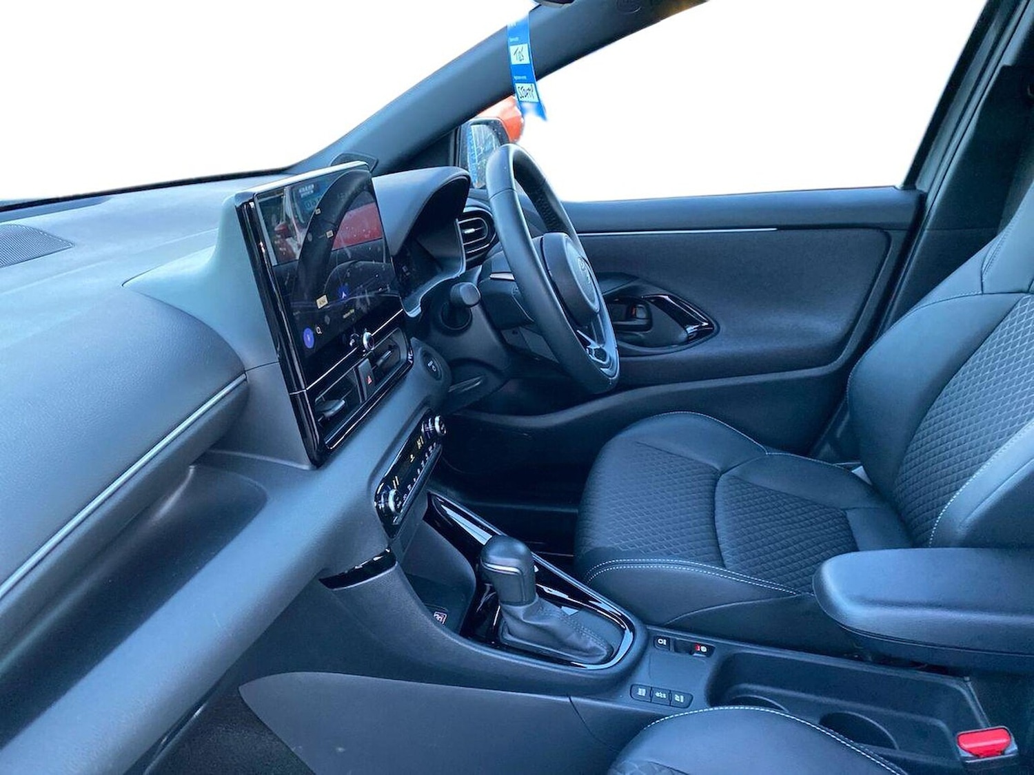 Used Toyota Yaris 2024 for sale - 77616714: Photo 7