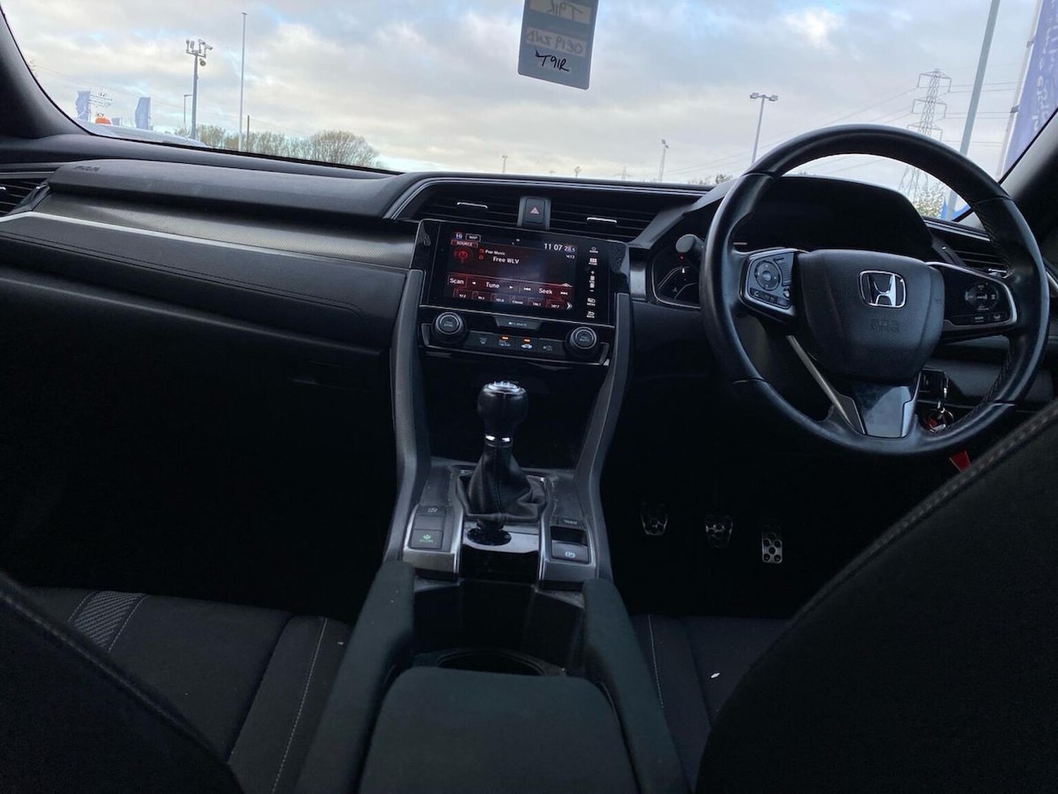 Used Honda Civic 2019 for sale - 76638843: Photo 13