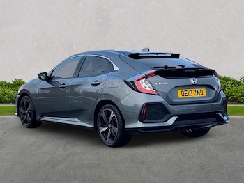 Used Honda Civic 2019 for sale - 76638843: Photo