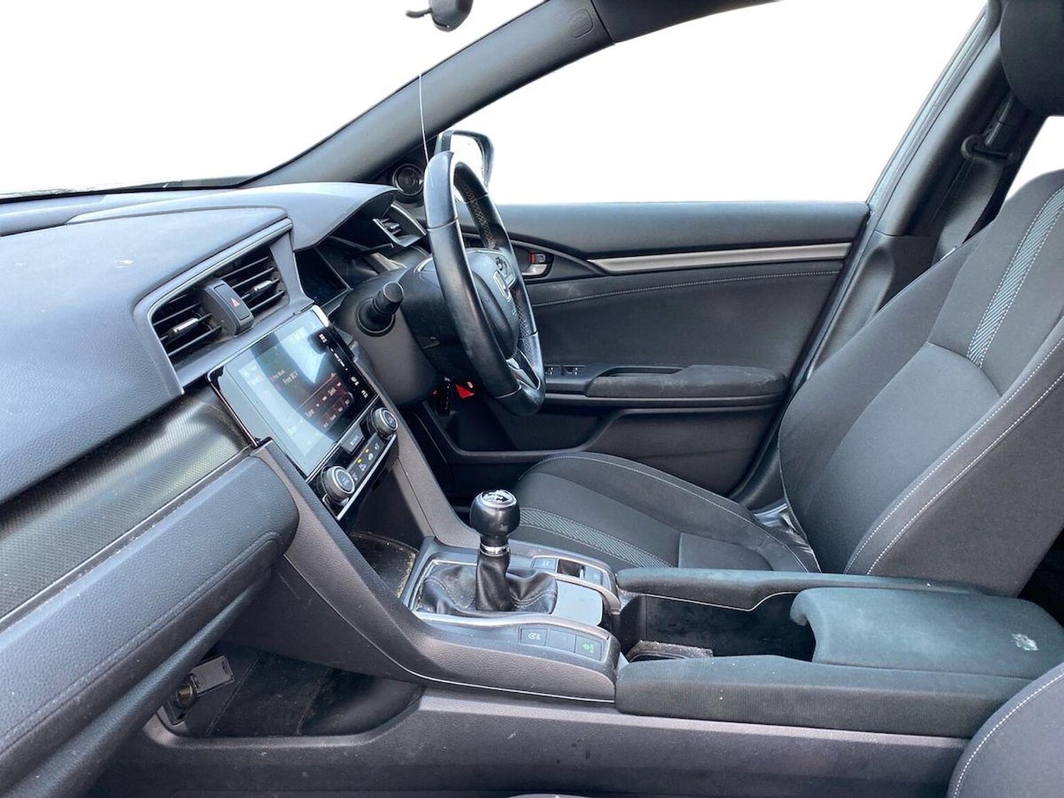 Used Honda Civic 2019 for sale - 76638843: Photo 7