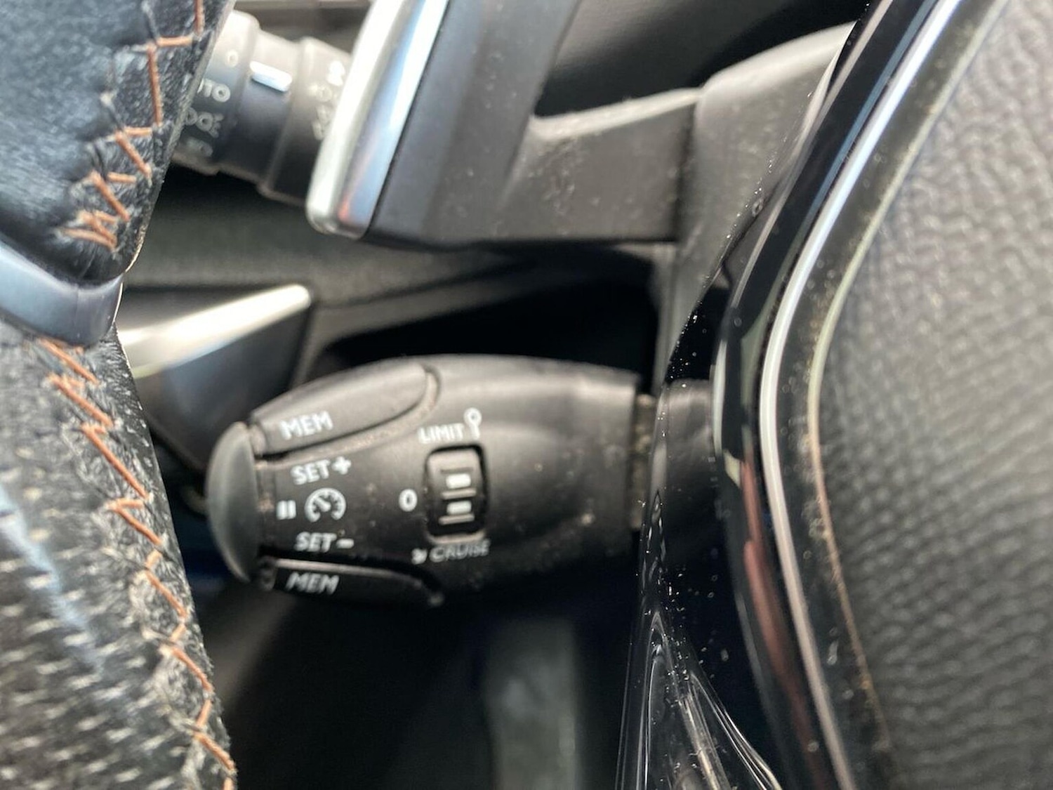 Used Peugeot 5008 2019 for sale - 76643620: Photo 28