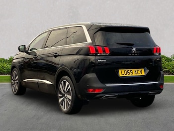 Used Peugeot 5008 2019 for sale - 76643620: Photo