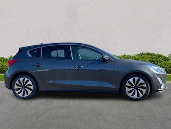 Used Ford Focus 2018 for sale - 75524445: Photo