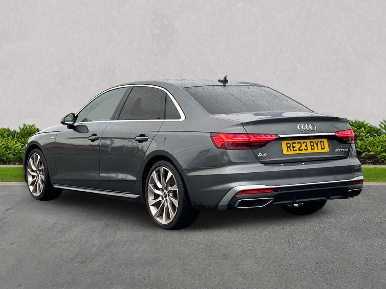 Used Audi A4 2023 for sale - 76329990: Photo 2