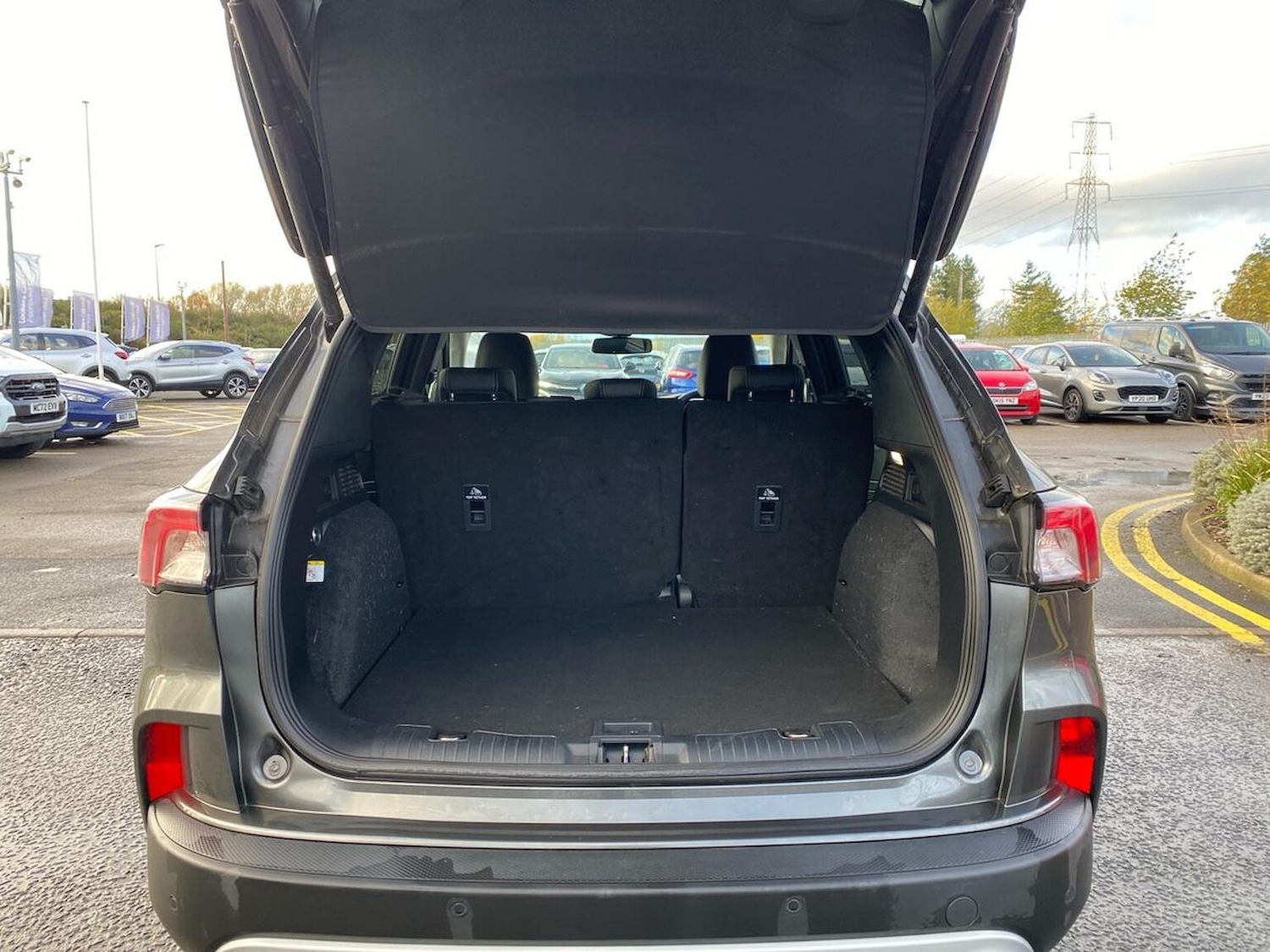 Used Ford Kuga 2021 for sale - 76725899: Photo 17