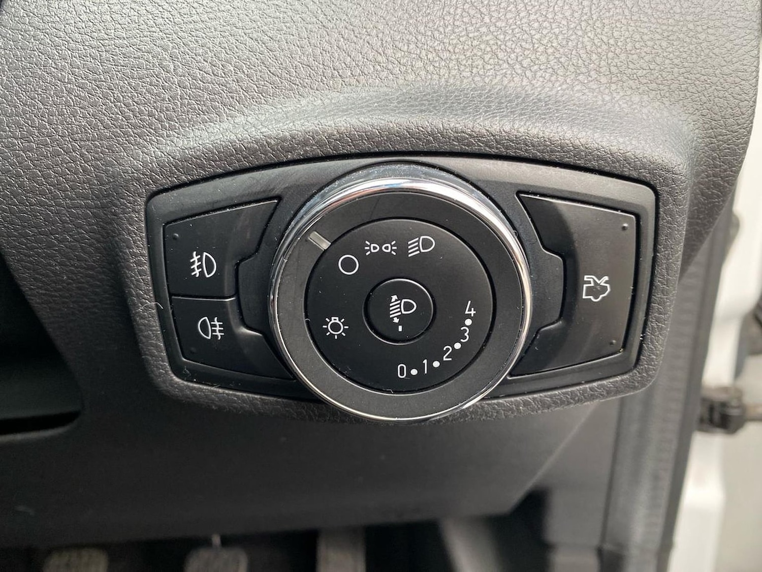 Used Ford Ka+ 2018 for sale - 76490723: Photo 22