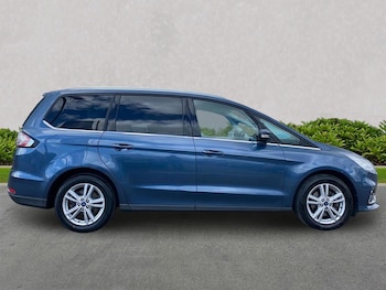 Used Ford Galaxy 2021 for sale - 78593200: Photo